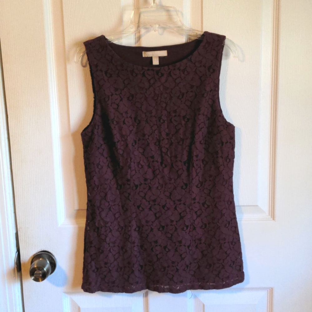 Banana Republic sleeveless lace top